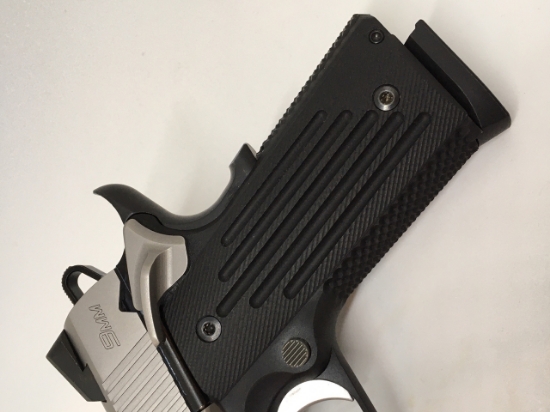 Picture of HD-309 Carry Groove Grips - EMP4 - TEMP Out of Stock